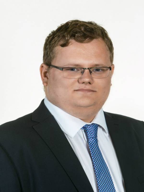Lachlan Bruce